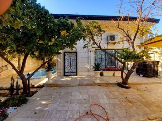 950 متر باغ ویلای مشجر سنددار در  شهریار