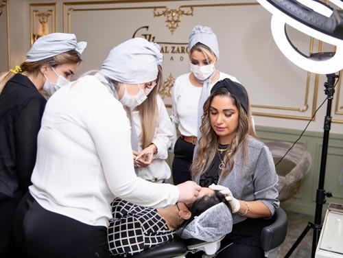 آموزش میکروبلیدینگ ابرو توسط غزل زرگریان